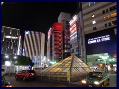 Higashi-Shinjuku by night 02